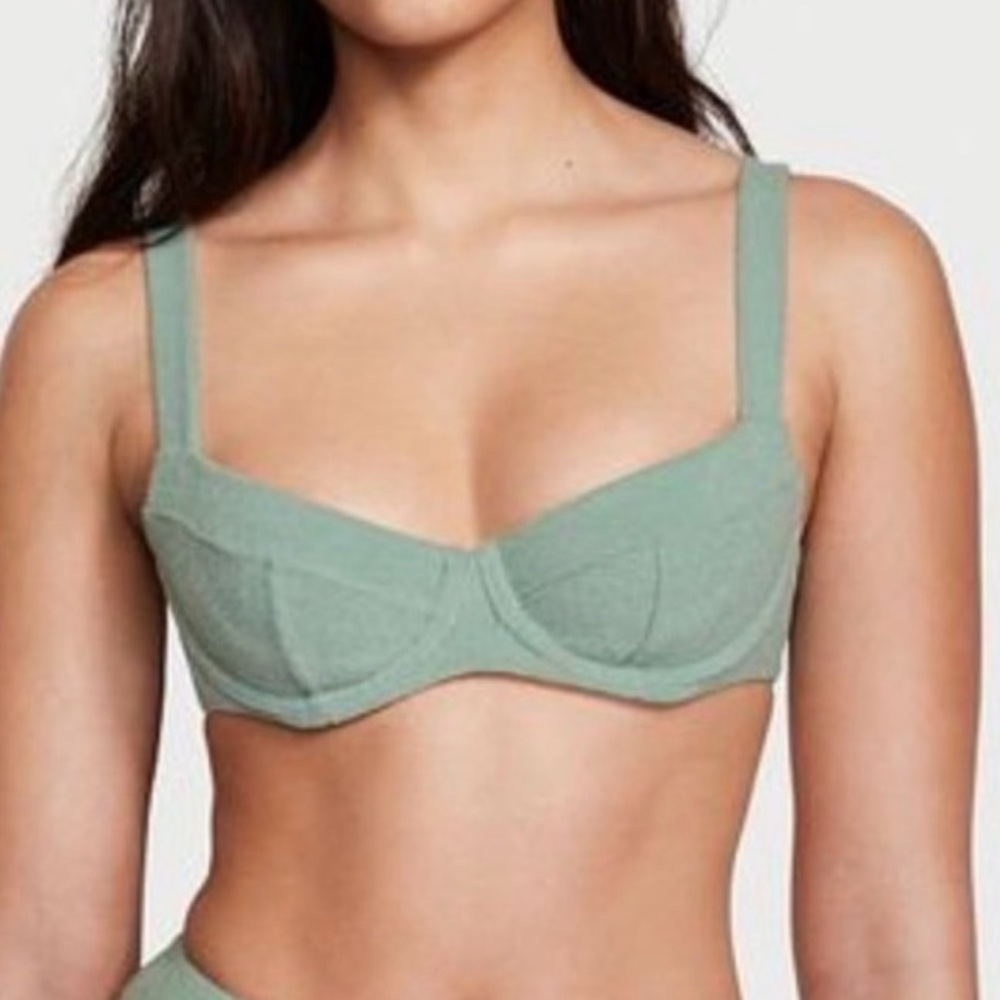 NWT - Victoria's Secret Swim Top
